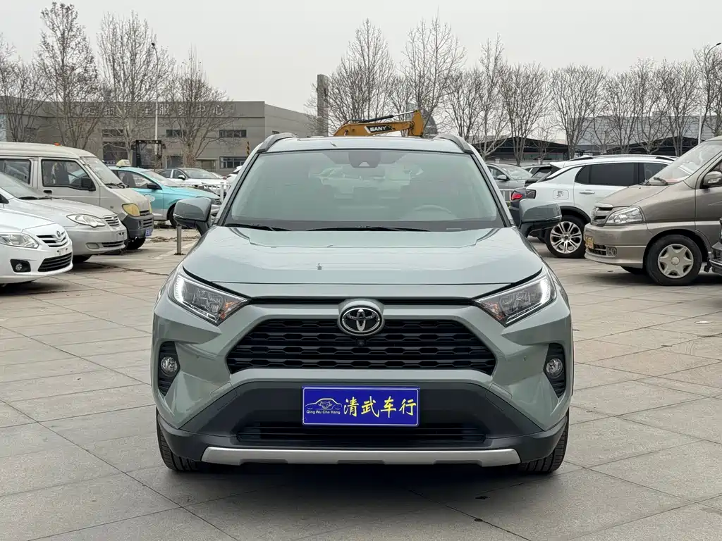 TOYOTA RAV4 RONGFANG