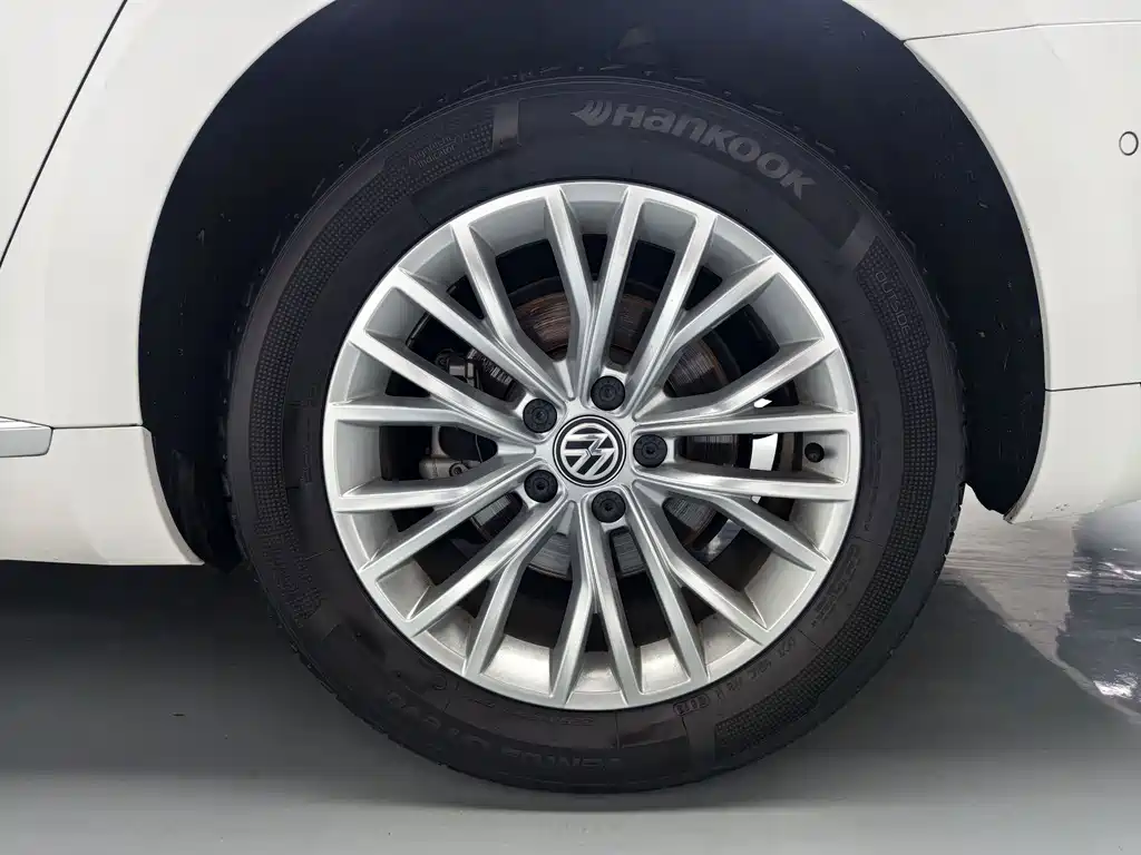 Volkswagen CC — миниатюра 10