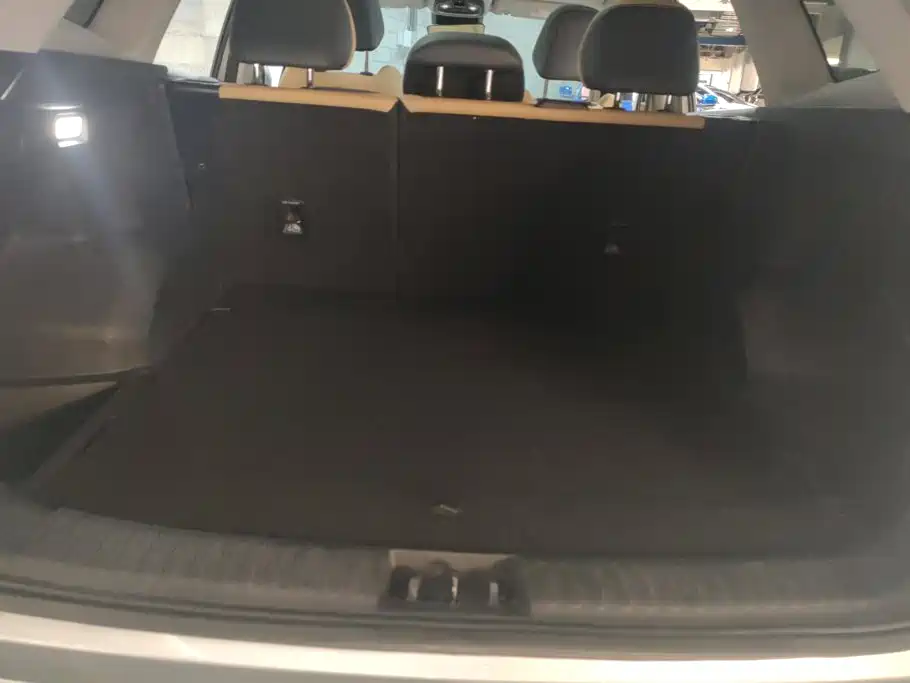 Geely Boyue L — миниатюра 4