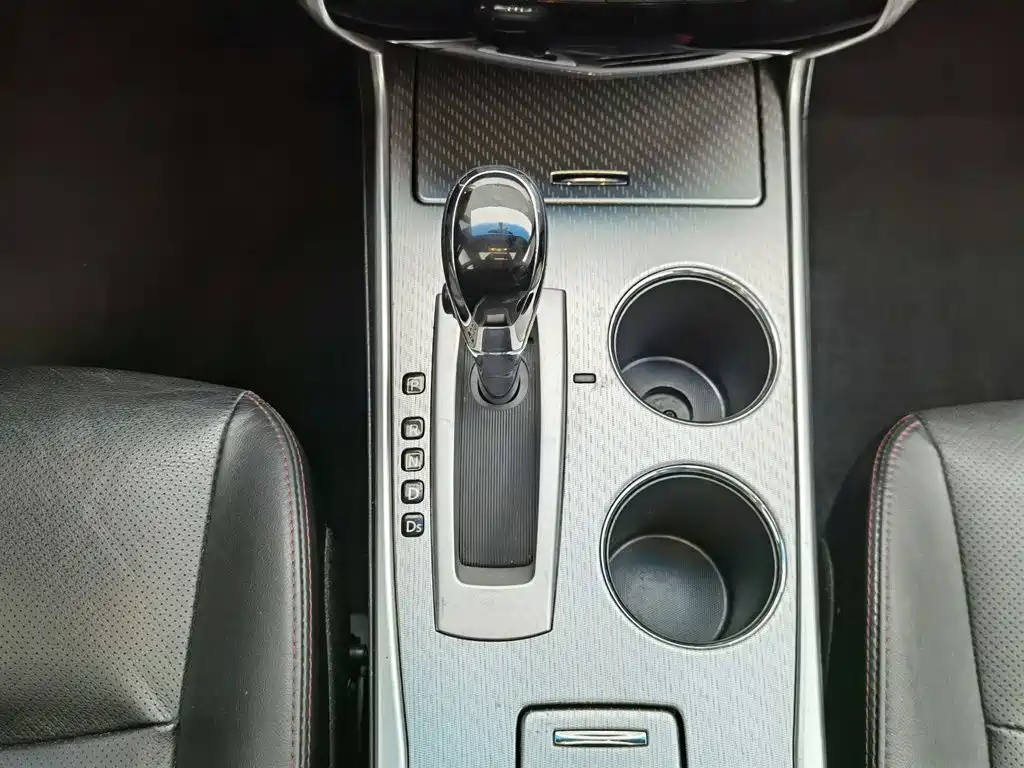 Nissan Teana — миниатюра 13