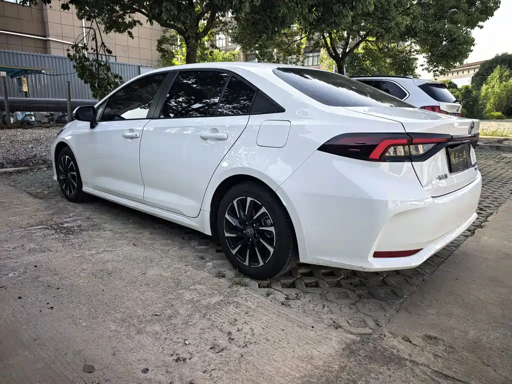 Toyota Corolla — миниатюра 19