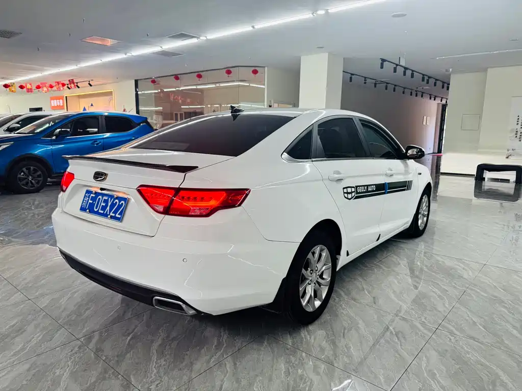 Geely Emgrand GL — миниатюра 4