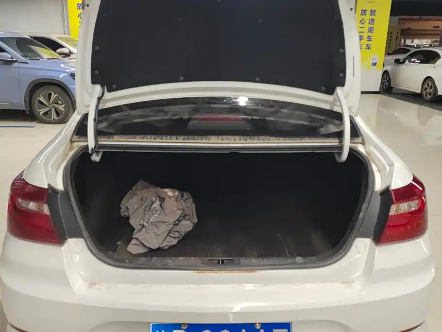 Geely Vision — миниатюра 4