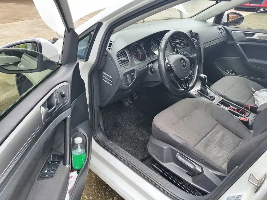 Volkswagen Golf — миниатюра 17