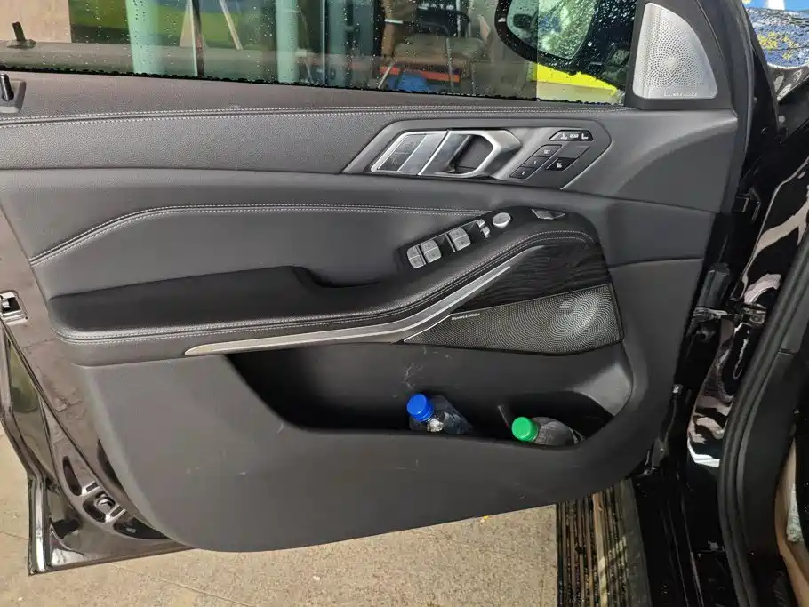 BMW X7 — миниатюра 7