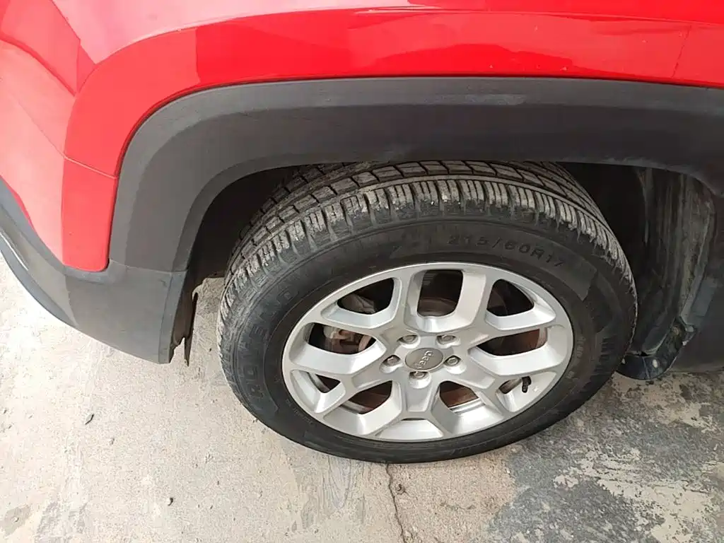 Jeep Renegade — миниатюра 23