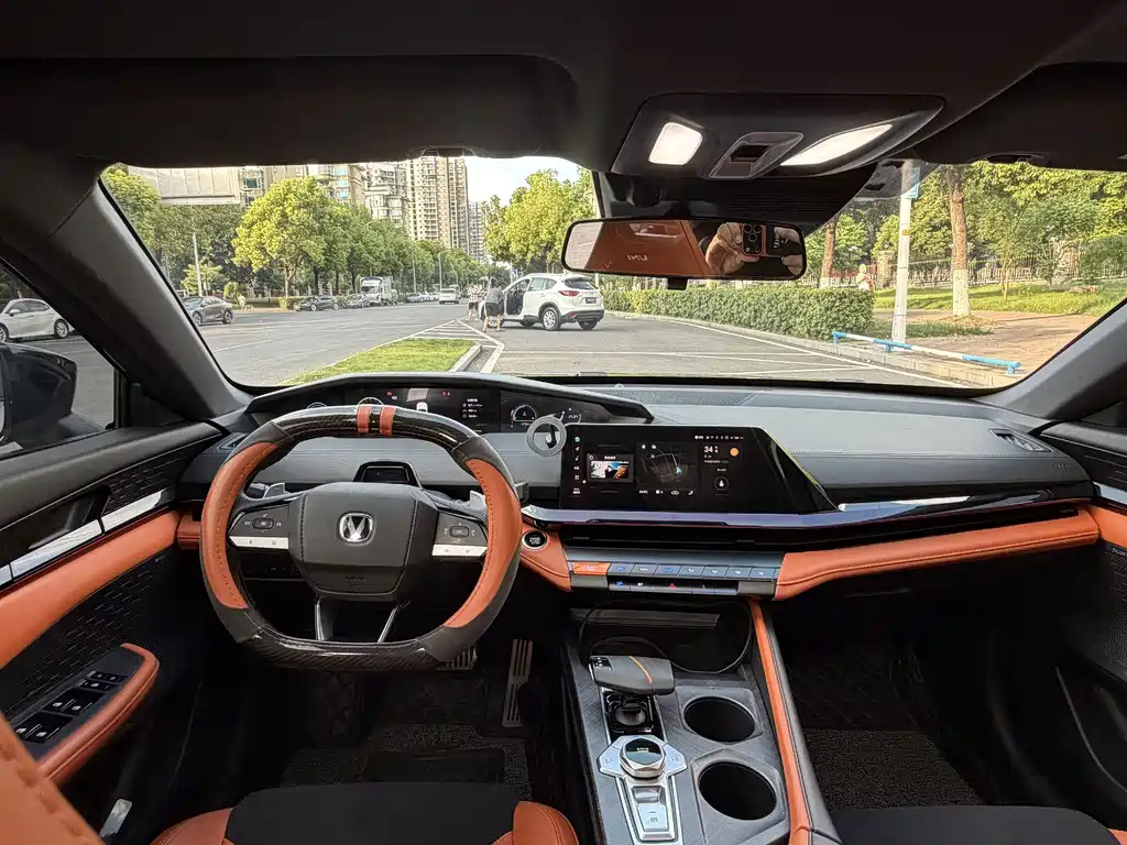 Changan UNI-V — миниатюра 11