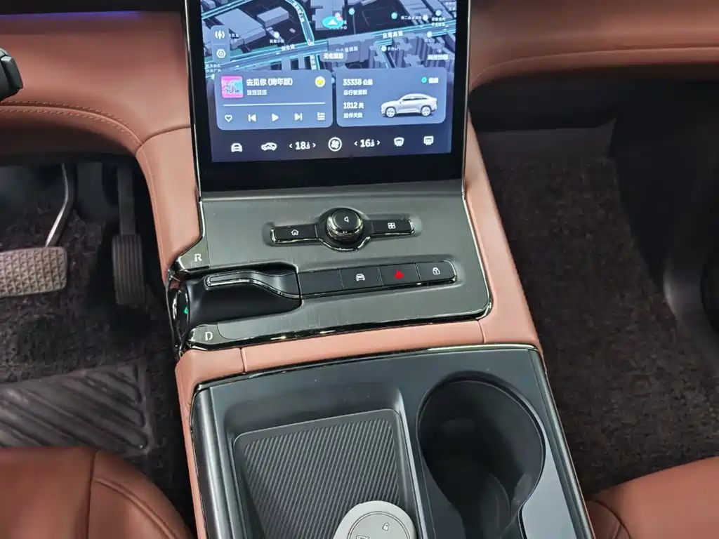 NIO EC6 — миниатюра 12