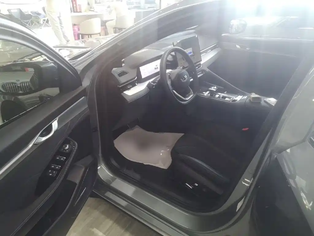 Geely Xingrui — миниатюра 16