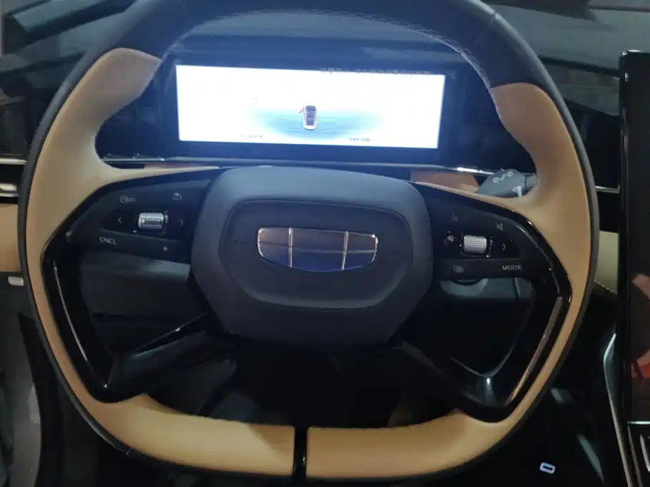 Geely Boyue L — миниатюра 15