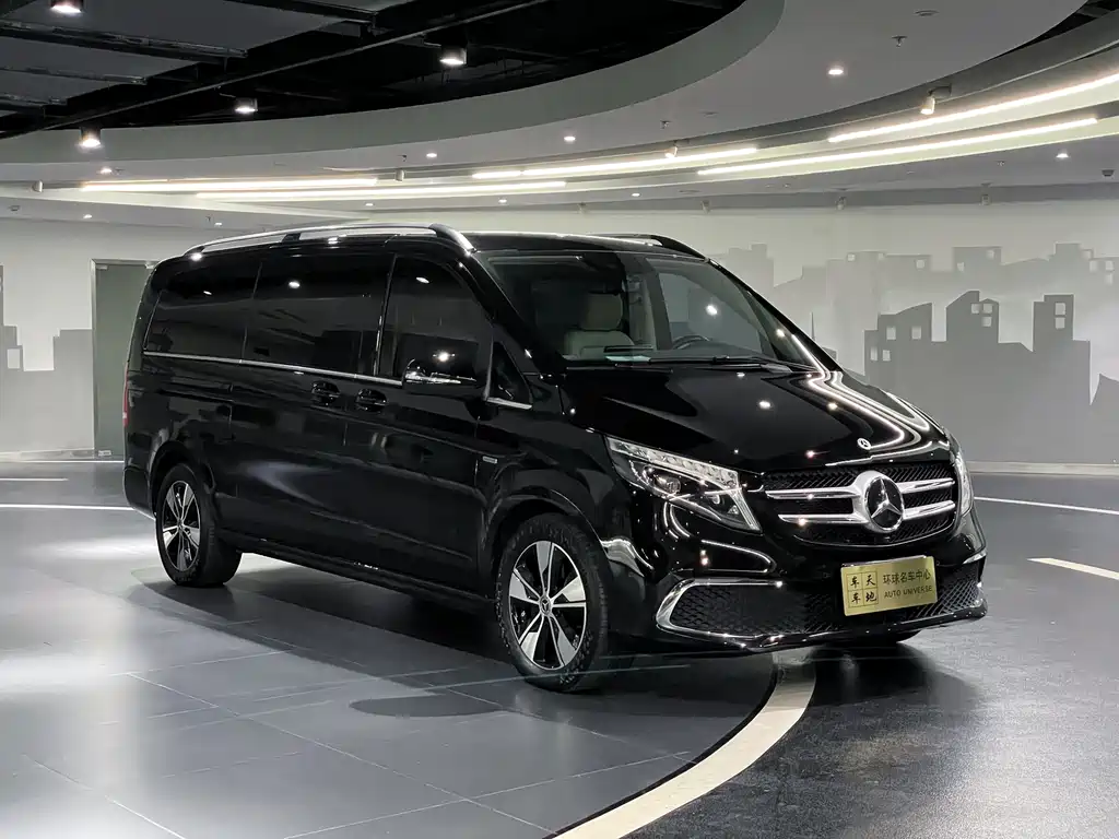 MERCEDES-BENZ V CLASS
