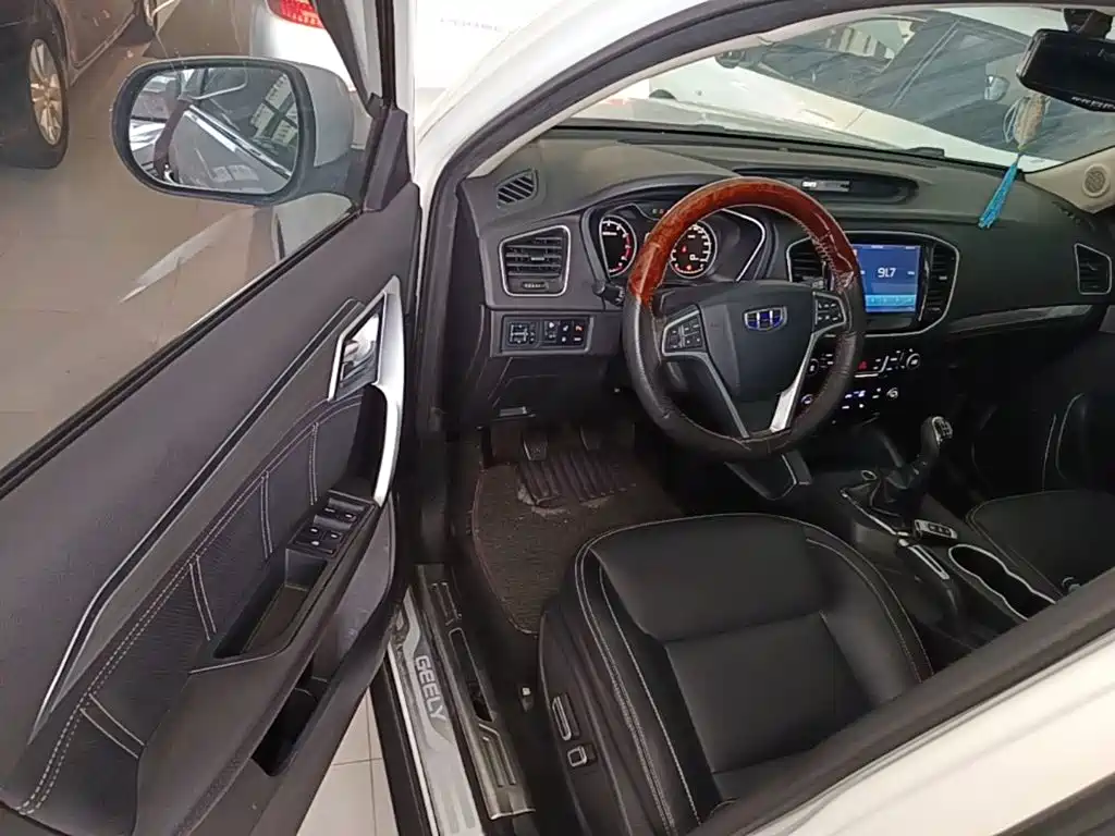 Geely Vision X6 — миниатюра 16