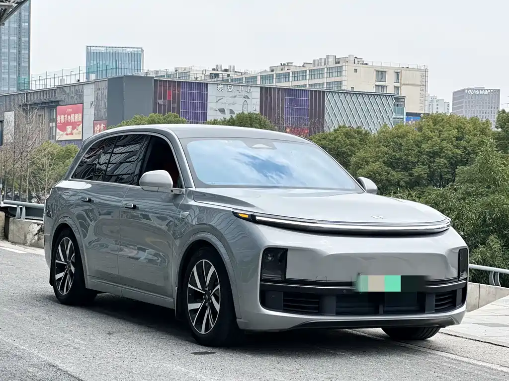 Li Auto L8 2023 Pro
