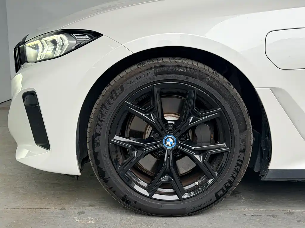 BMW i3 — миниатюра 15