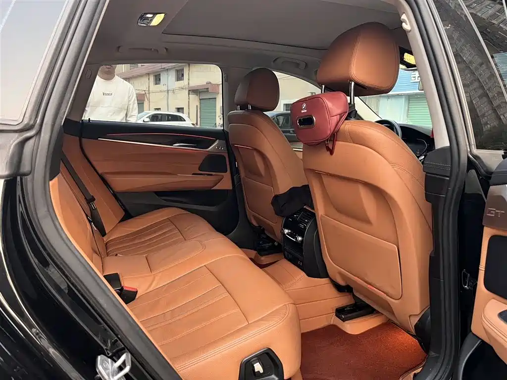 BMW 6 GT 2021 630i Luxury