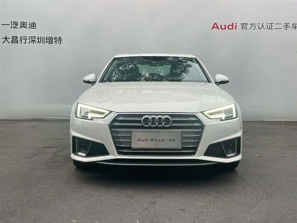 Audi A4L 2019 40 TFSI Fashion V