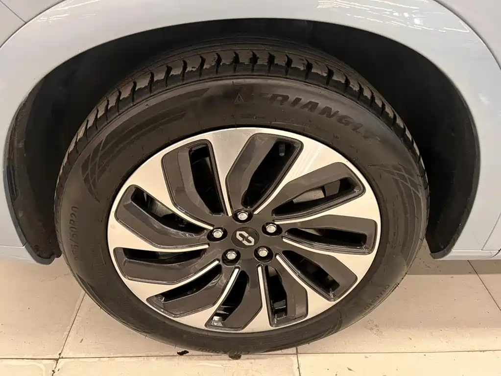 AITO ASK THE WORLD M7