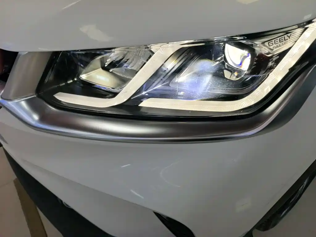 Geely Binyue — миниатюра 24