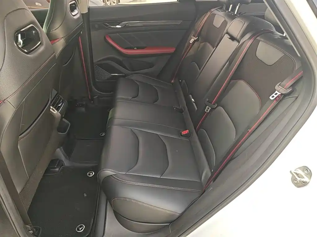 Geely Emgrand S — миниатюра 17
