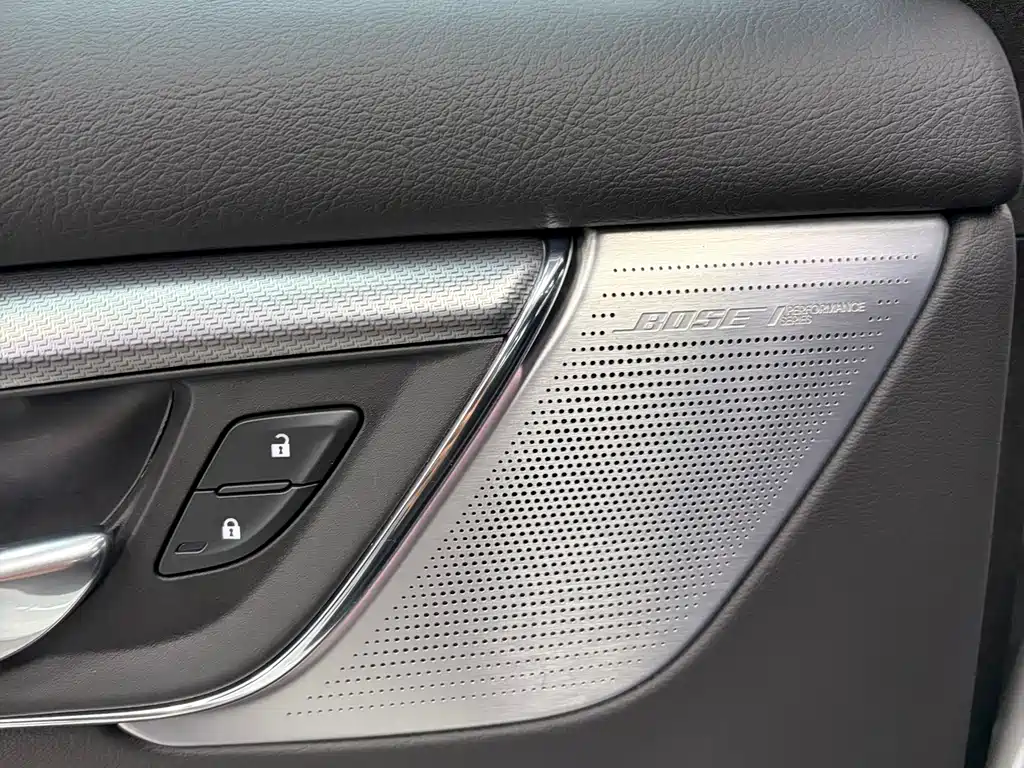 Cadillac CT5 — миниатюра 21