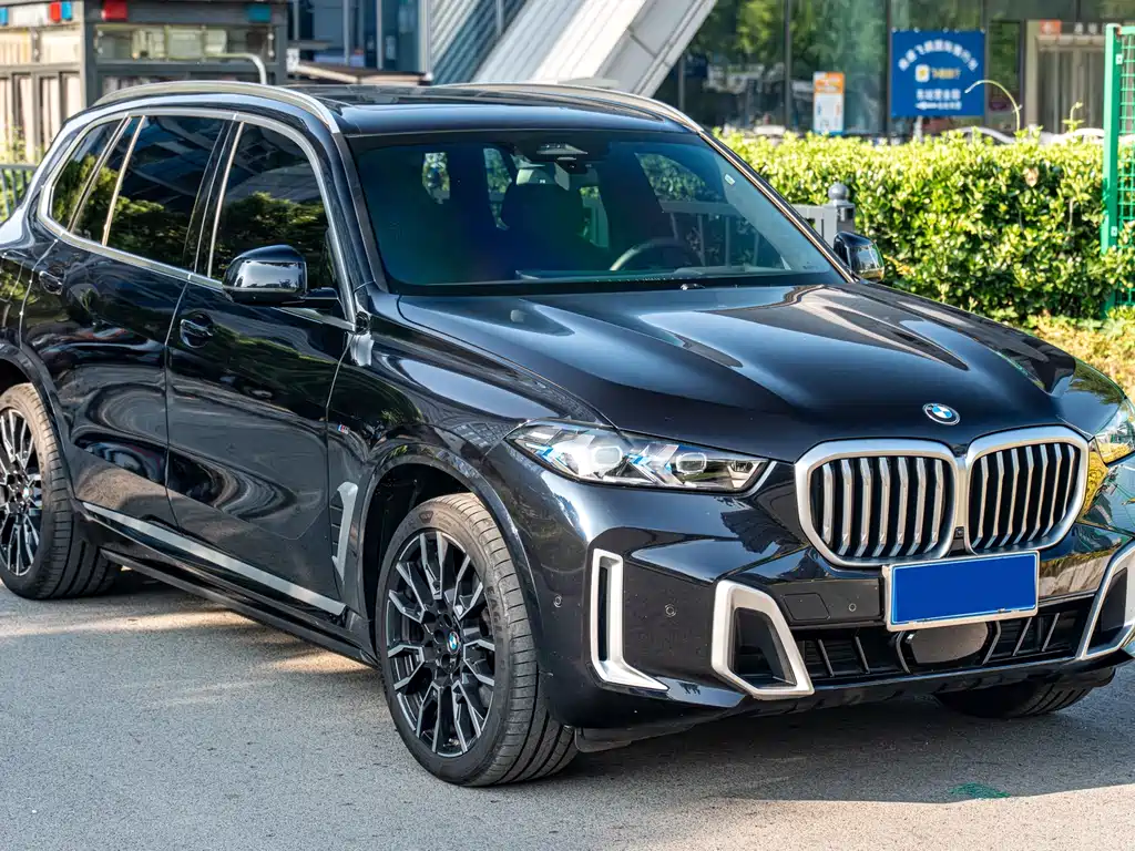 BMW X5 2023 xDrive 40Li M Sport