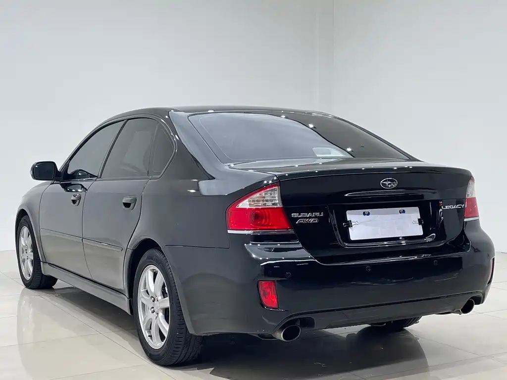 Subaru Legacy — миниатюра 8