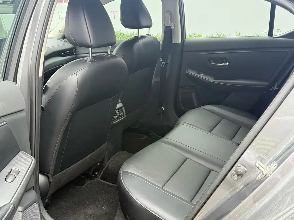Nissan Sylphy — миниатюра 4