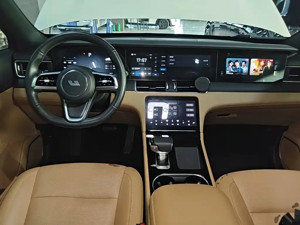 Li Auto Li ONE — миниатюра 10