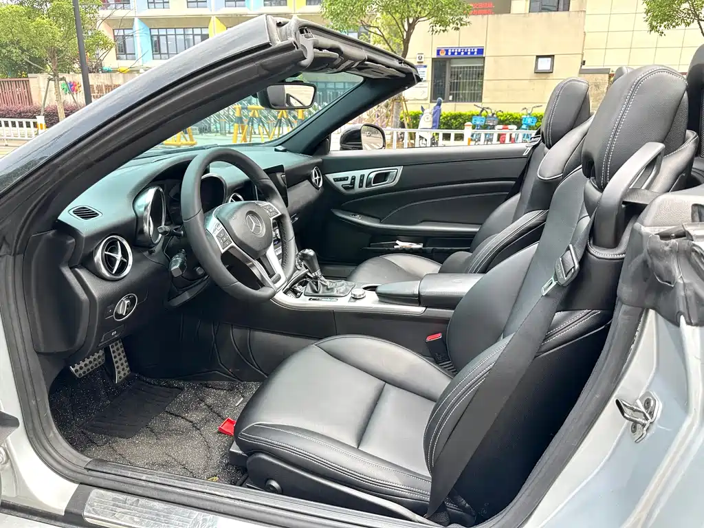 Mercedes-Benz SLK-Class — миниатюра 4