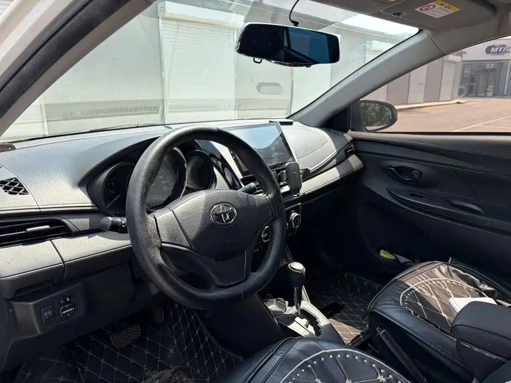 Toyota Vios — миниатюра 8