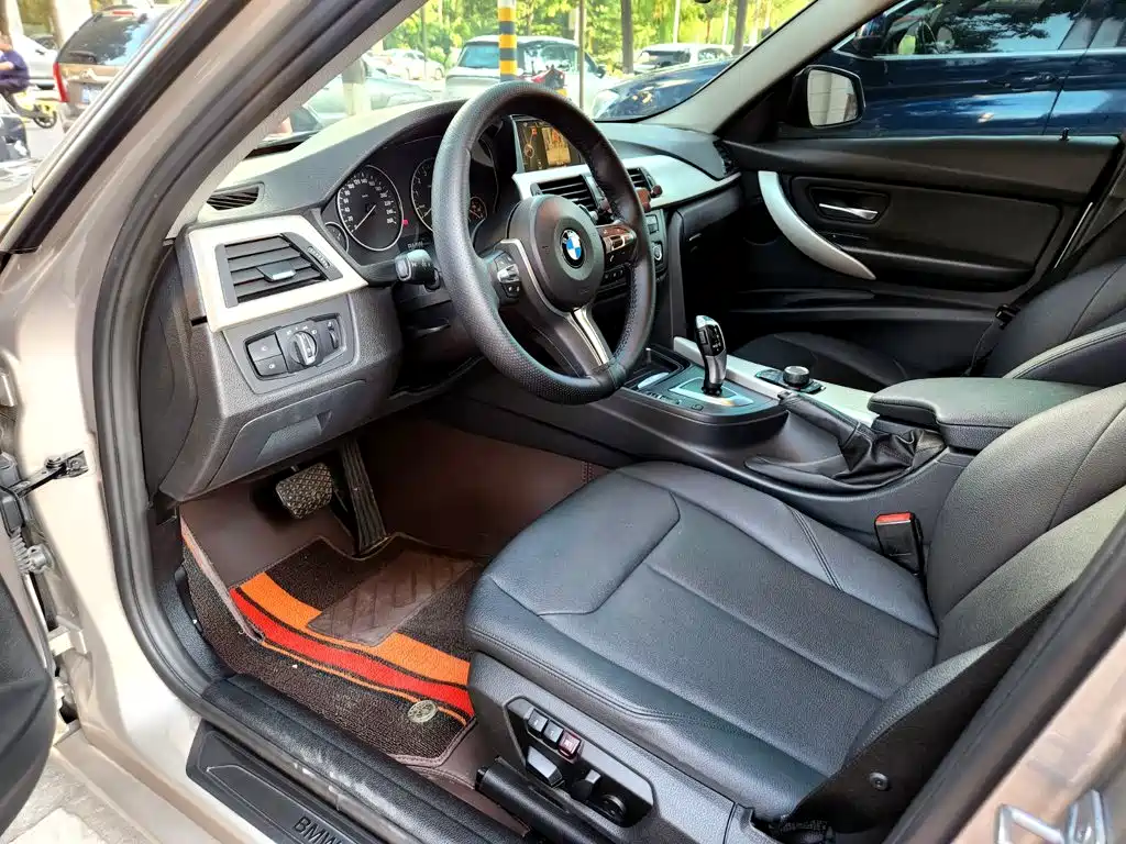 BMW 3 Series — миниатюра 8