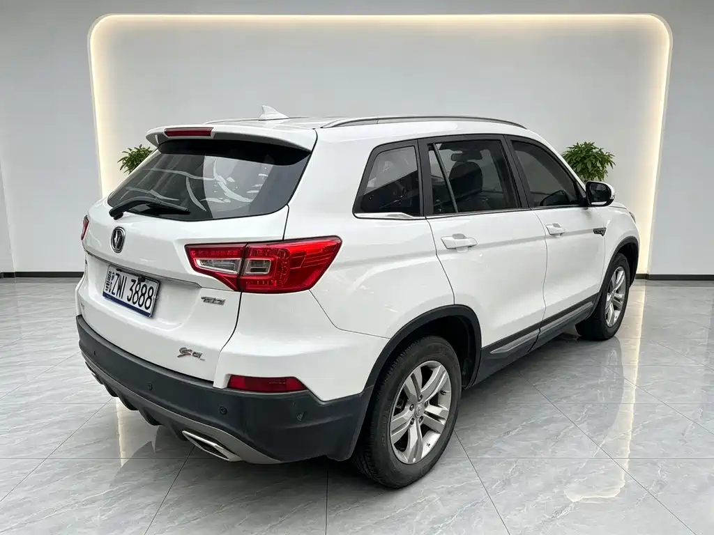 Changan CS75 — миниатюра 8