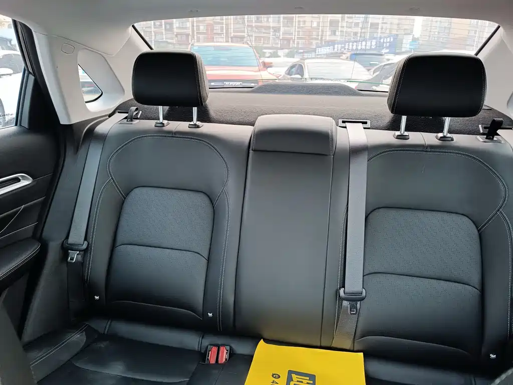 Geely Emgrand — миниатюра 8