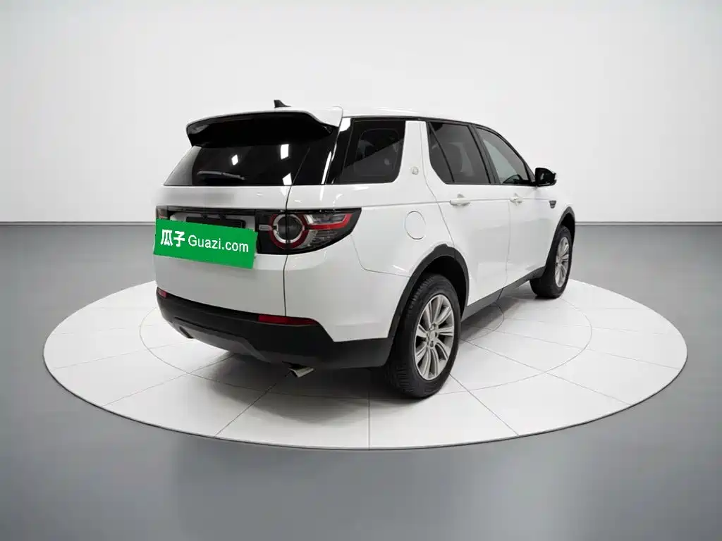 Land Rover Discovery Sport — миниатюра 6