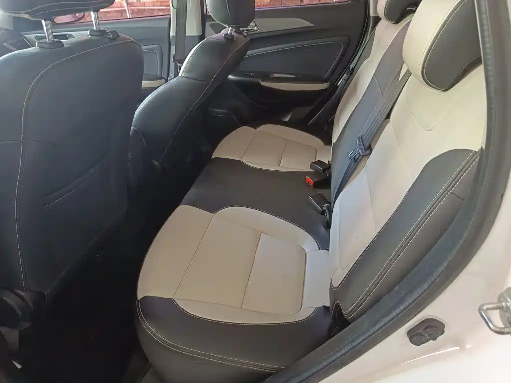 Changan CS35 — миниатюра 17