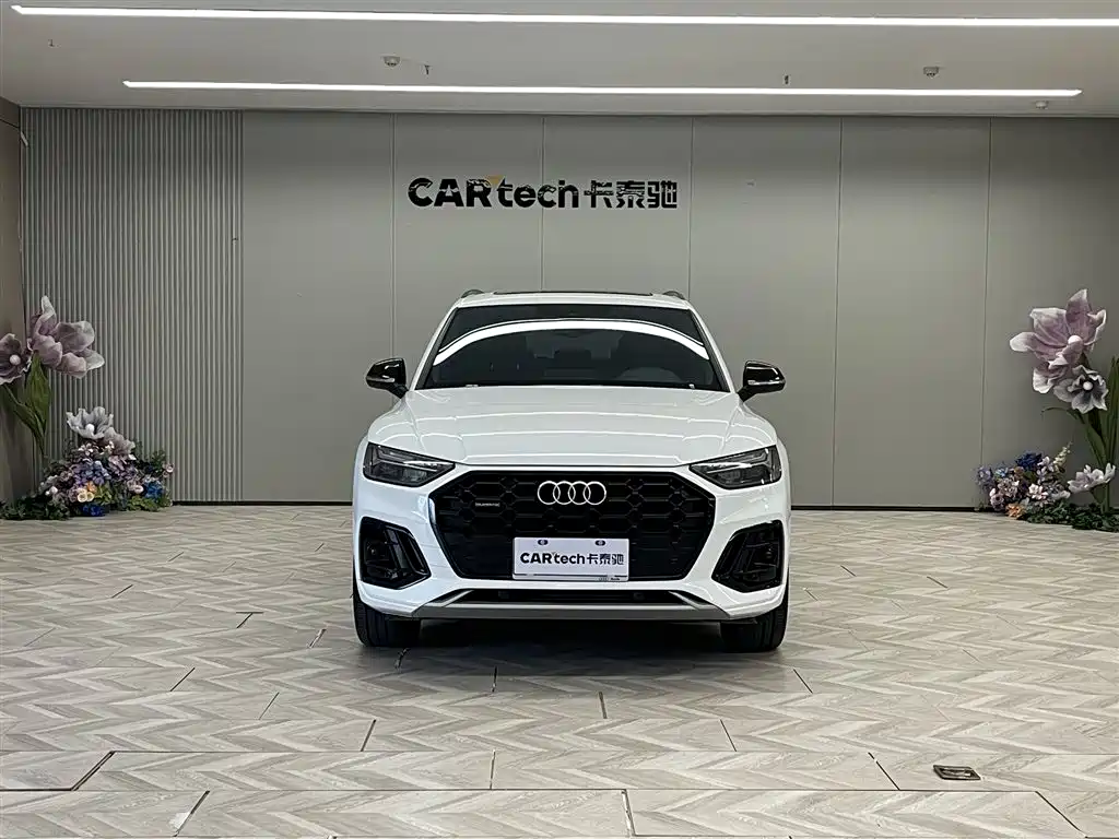 Audi Q5L 2024 40 TFSI Luxury