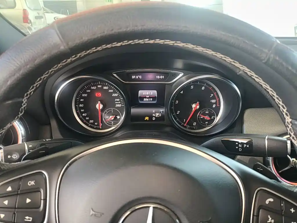 Mercedes-Benz CLA (Import) — миниатюра 12