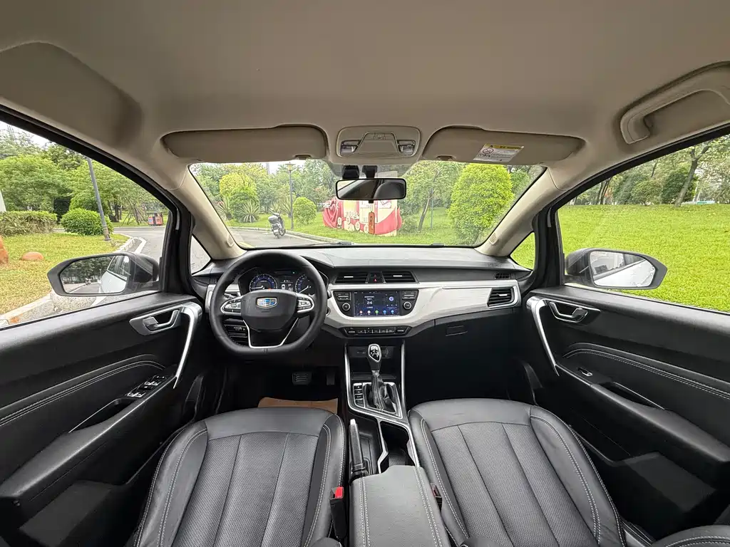 Geely Vision X3 — миниатюра 17