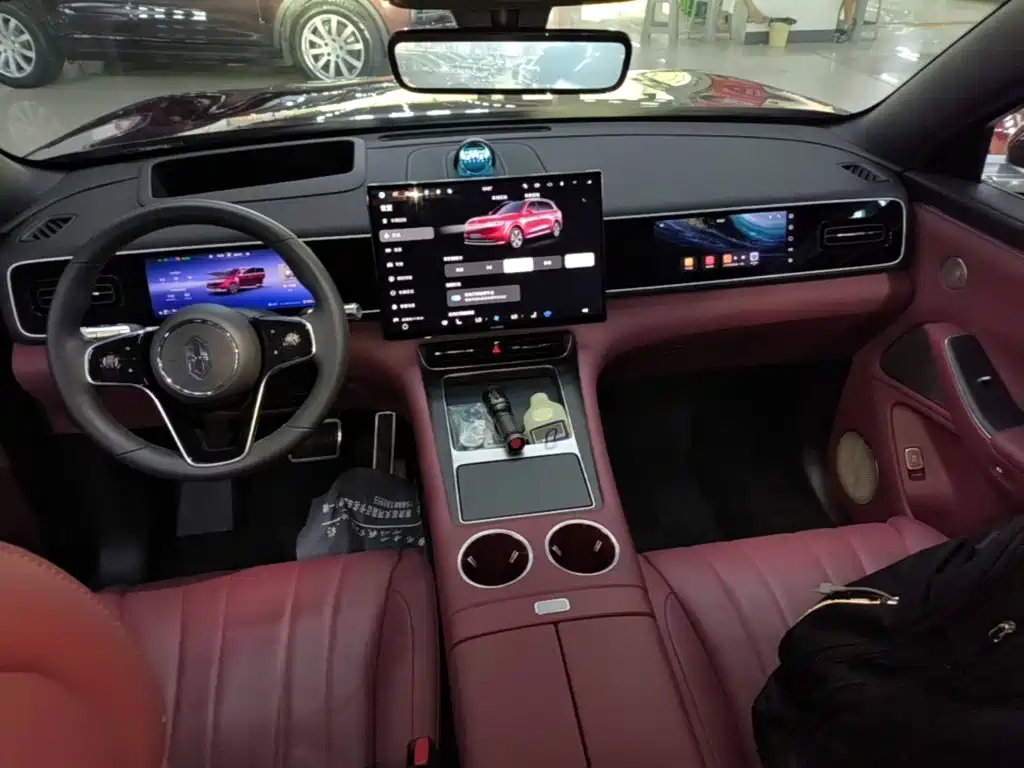 AITO Wenjie AITO M7 — миниатюра 10