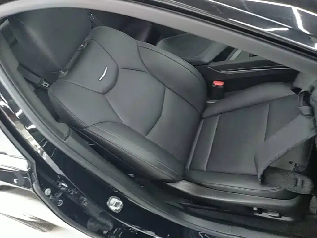 Cadillac CT5 — миниатюра 25