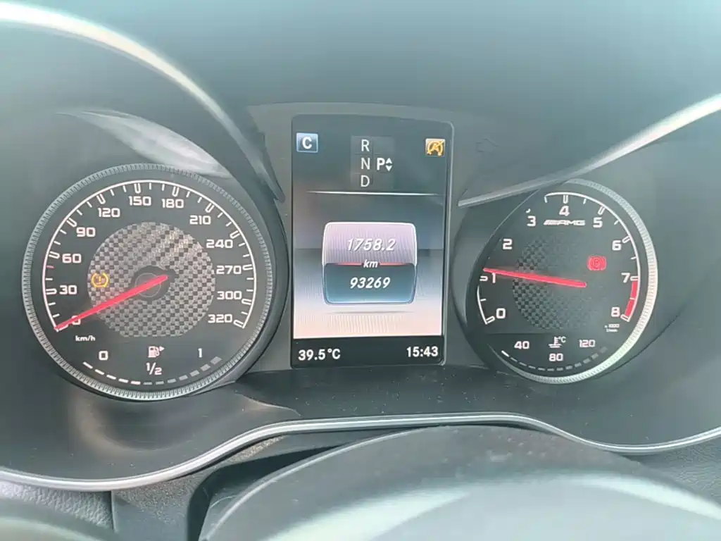 Mercedes-Benz C-Class AMG — миниатюра 12