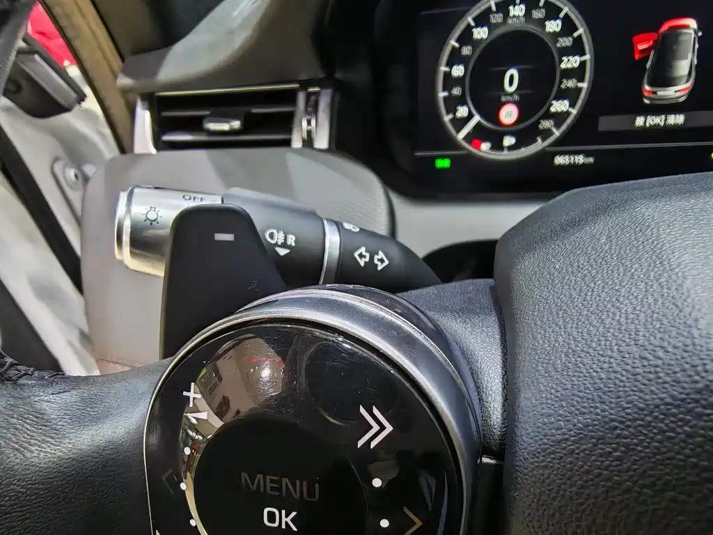 LAND ROVER DISCOVER SPORTS