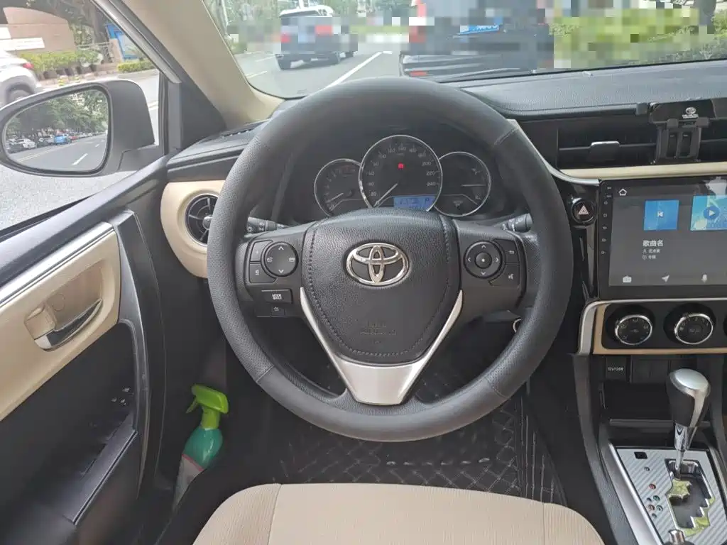 Toyota Corolla — миниатюра 11