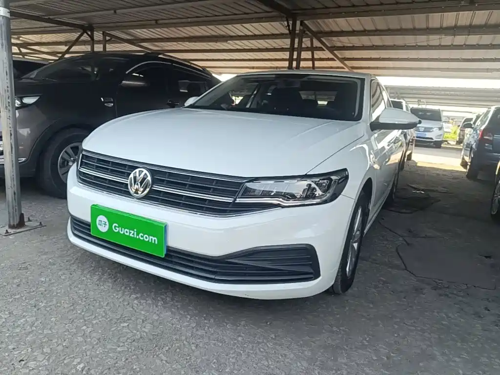 Volkswagen Bora — миниатюра 2