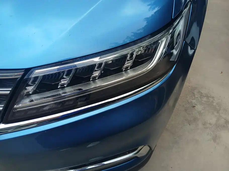 Roewe RX5 — миниатюра 5