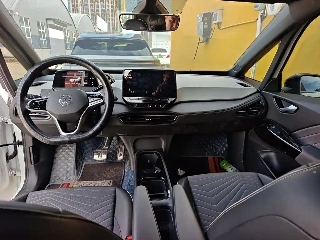 Volkswagen ID.3 — миниатюра 10