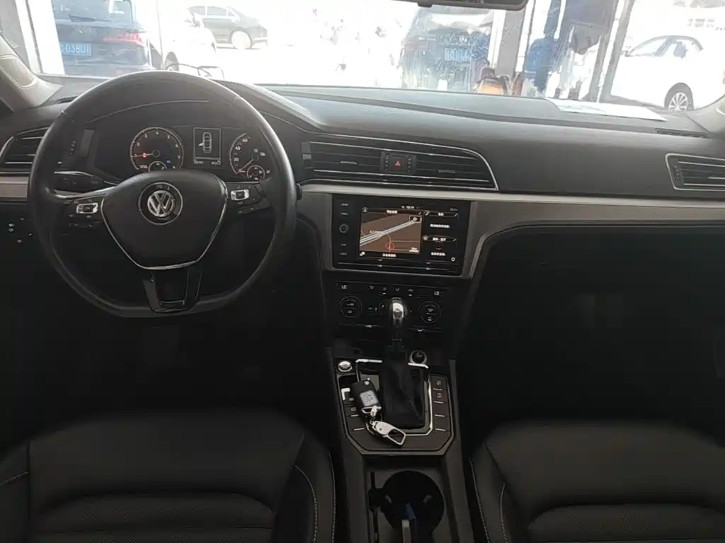 Volkswagen Lamando — миниатюра 13