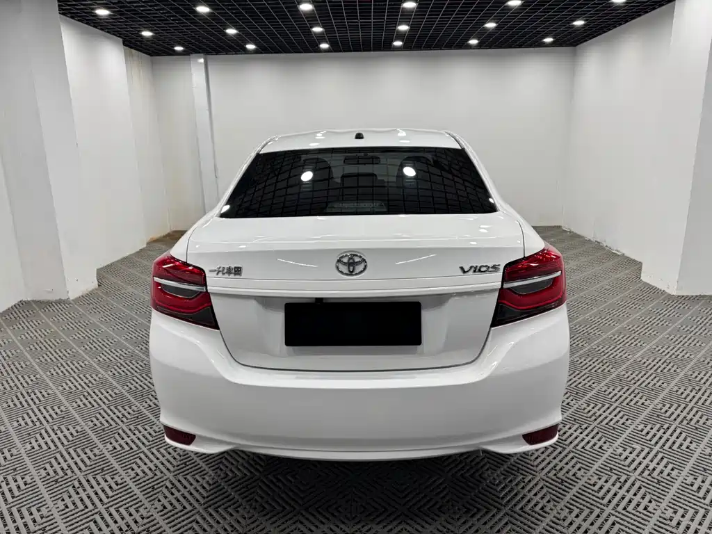 TOYOTA VIOS