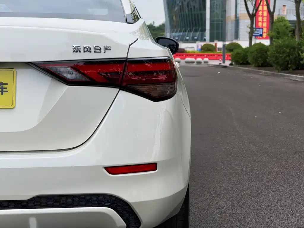 Nissan Sylphy — миниатюра 14
