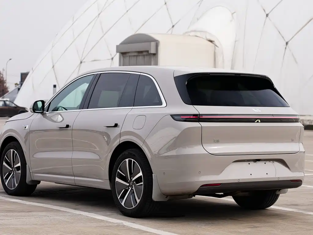 Li Auto IDEAL L6